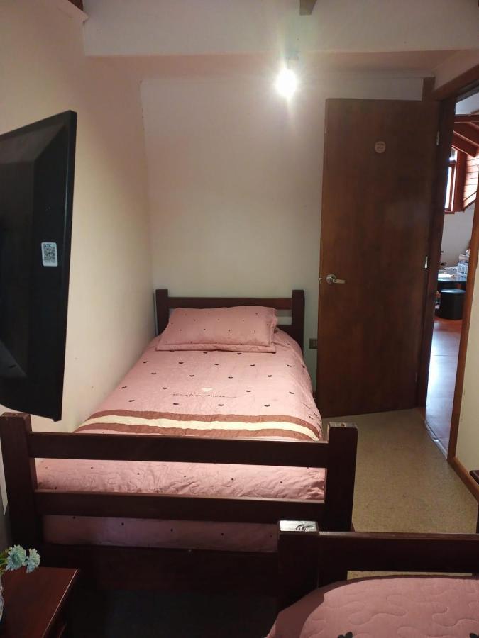 Hostal Valentino Villarrica Exteriér fotografie